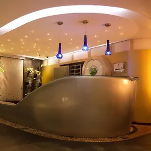 Cqb Y Hotel